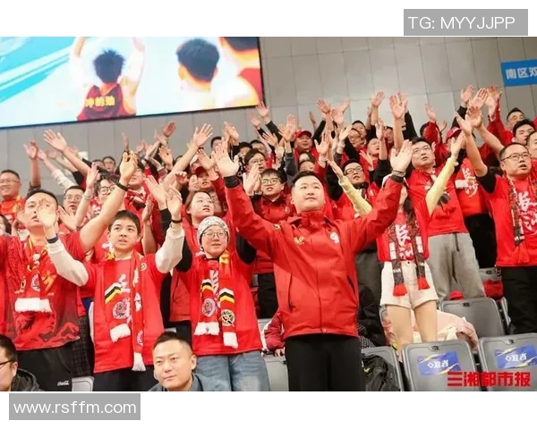 篮球与足球明星跨界互动精彩瞬间分享让我们一起见证运动的魅力与友谊