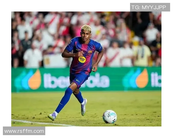 足球明星纷纷赞美小罗的技艺与风格展现了足球的无限魅力与激情